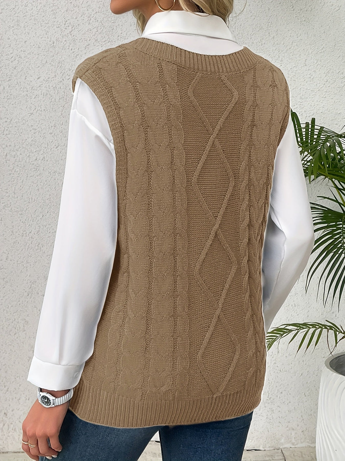 Women's Cable-Knit V-Neck Sweater Vest
