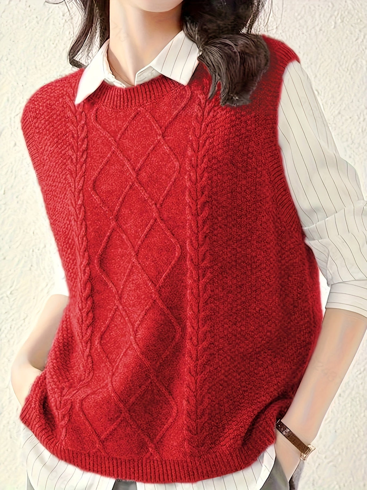 Women's Cable-Knit Round-Neck Sweater Vest
