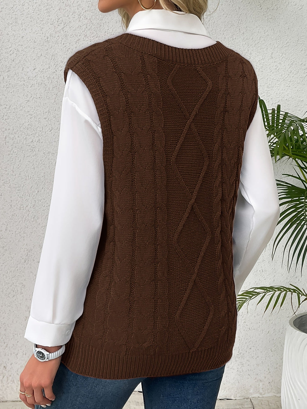 Women's Cable-Knit V-Neck Sweater Vest