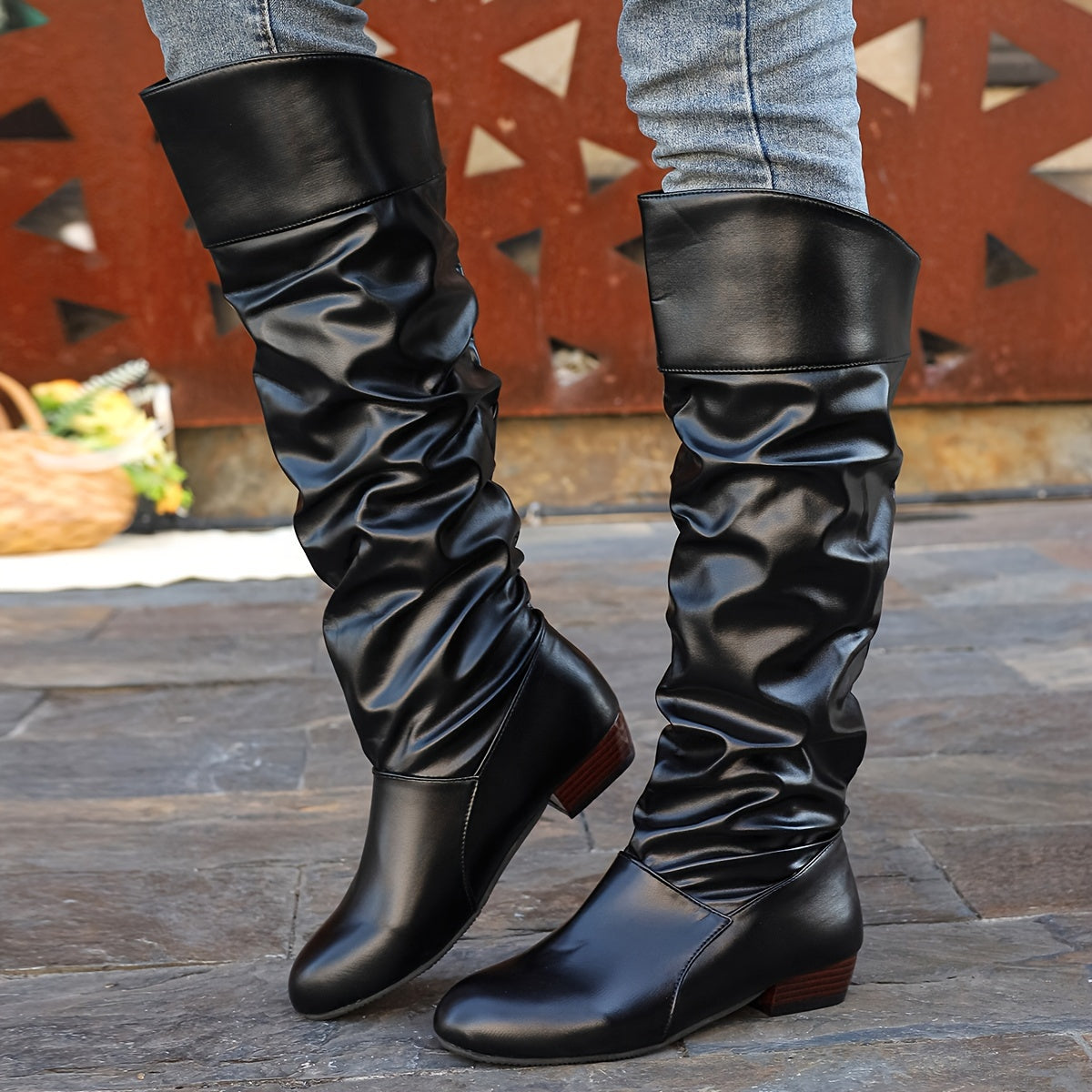 Women's Slouch Knee-High Boots with Low Heel and Round Toe - Black