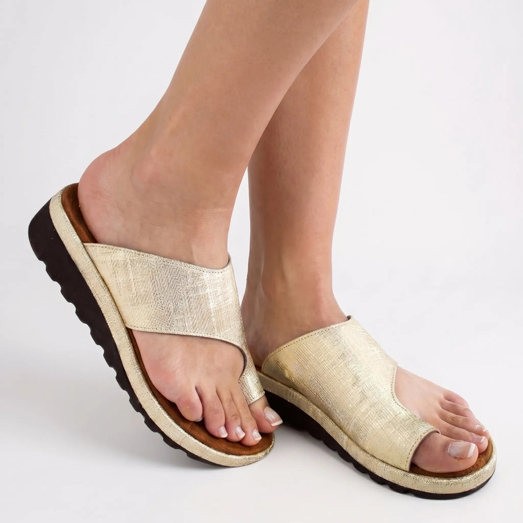 Toe Loop Platform Sandals