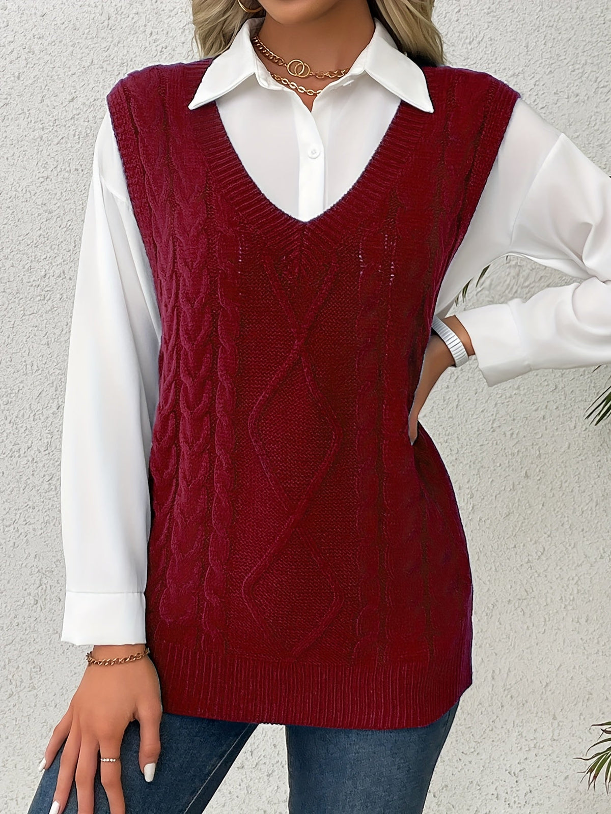 Women's Cable-Knit V-Neck Sweater Vest