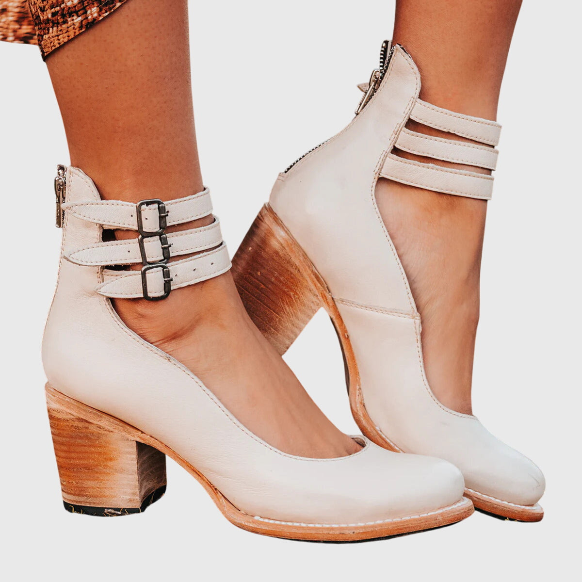 Women's Elegant Everyday Comfort Sandals - White