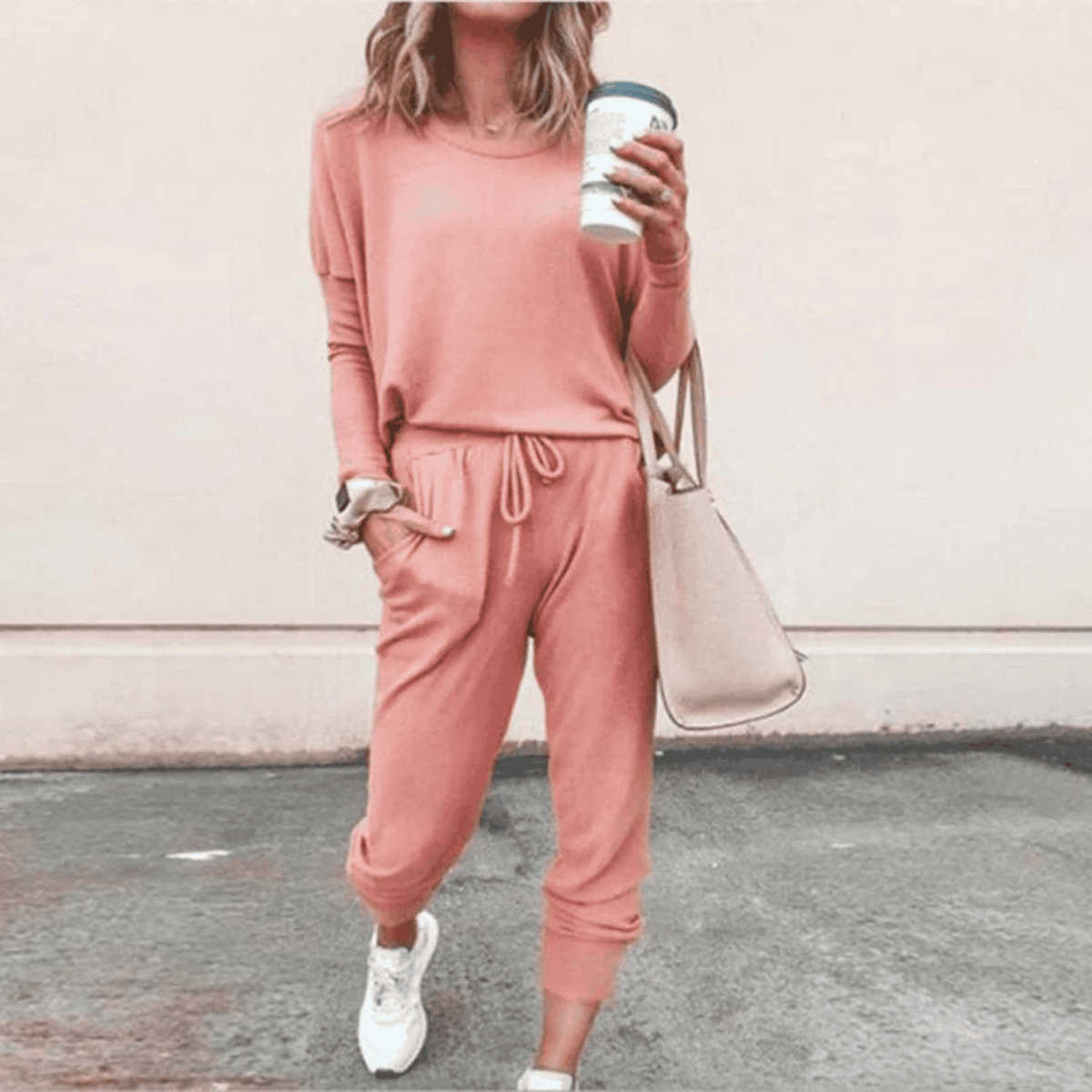Women's Relaxed Long-Sleeve Top and Jogger Set - Pink