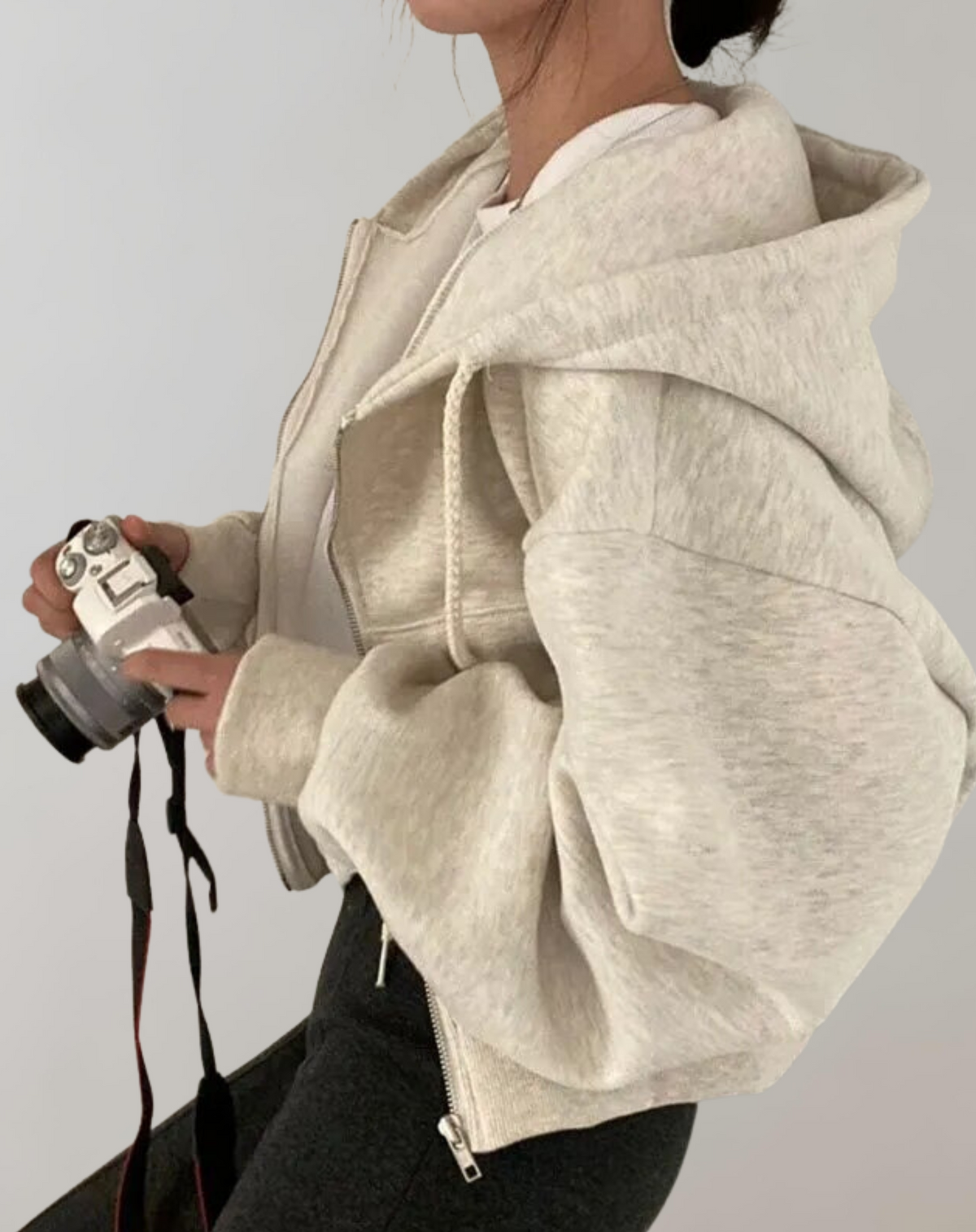 Women's Soft Breathable Zip-Up Hooded Sweatshirt