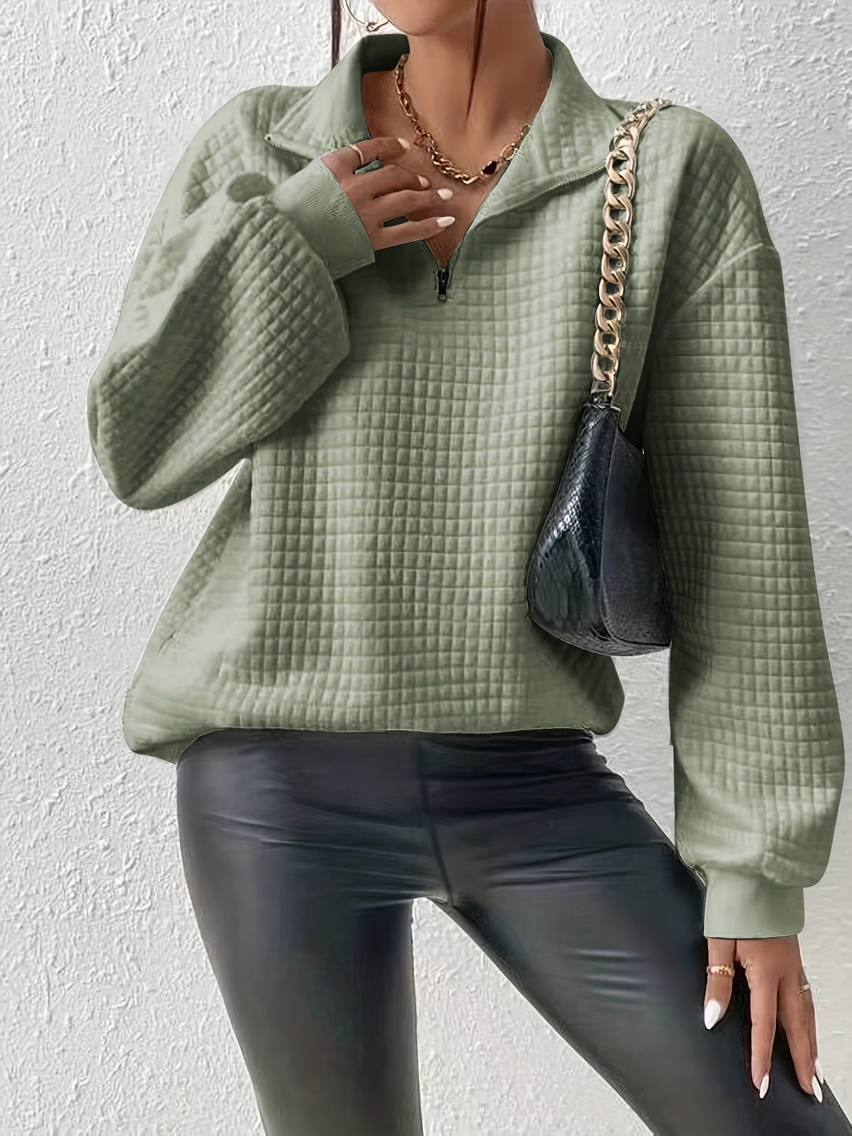 Women's Half-Zip Stand Collar Textured Knit Pullover