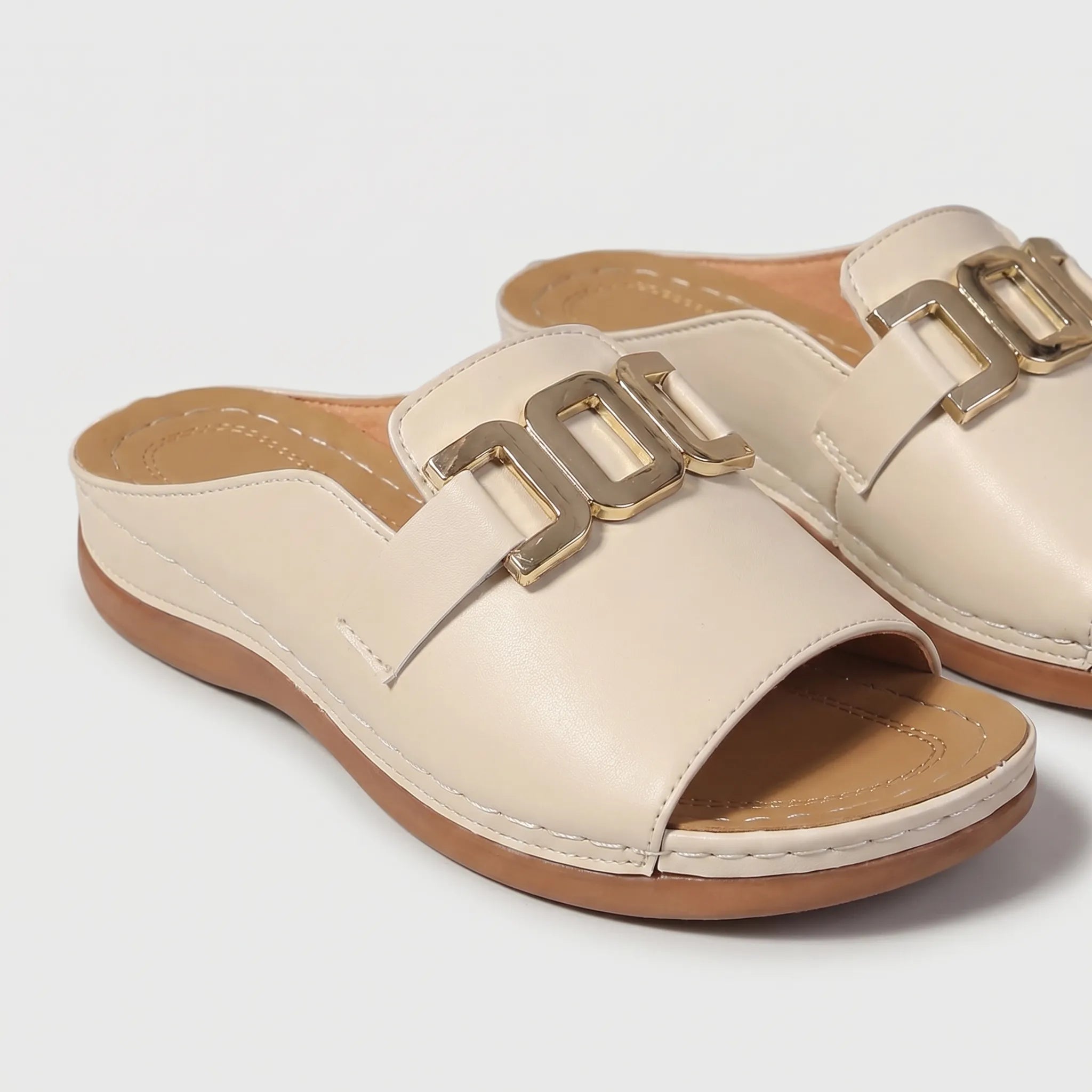Chain Detail Platform Sandals