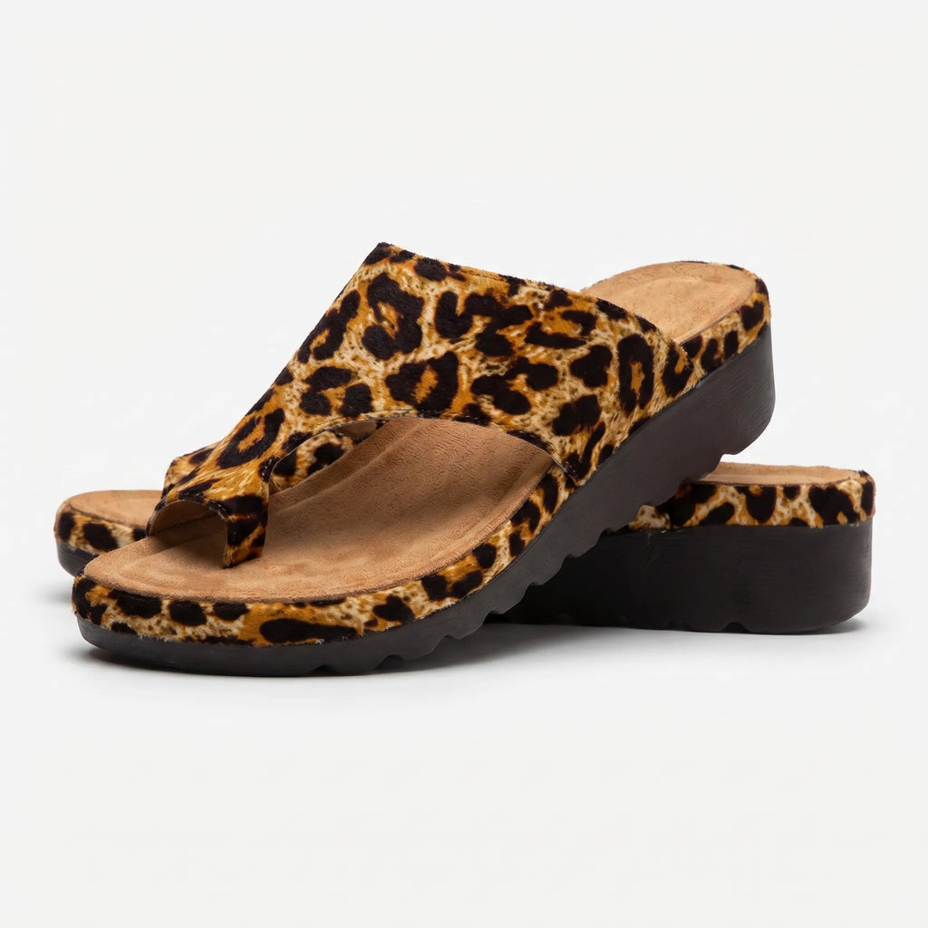 Toe Loop Platform Sandals