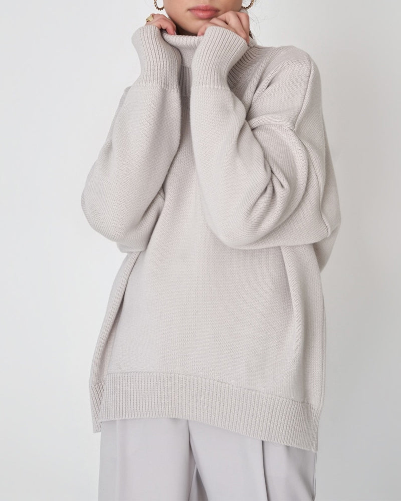 Women's Oversized Turtleneck Sweater Relaxed Winter Knit for Everyday Layering