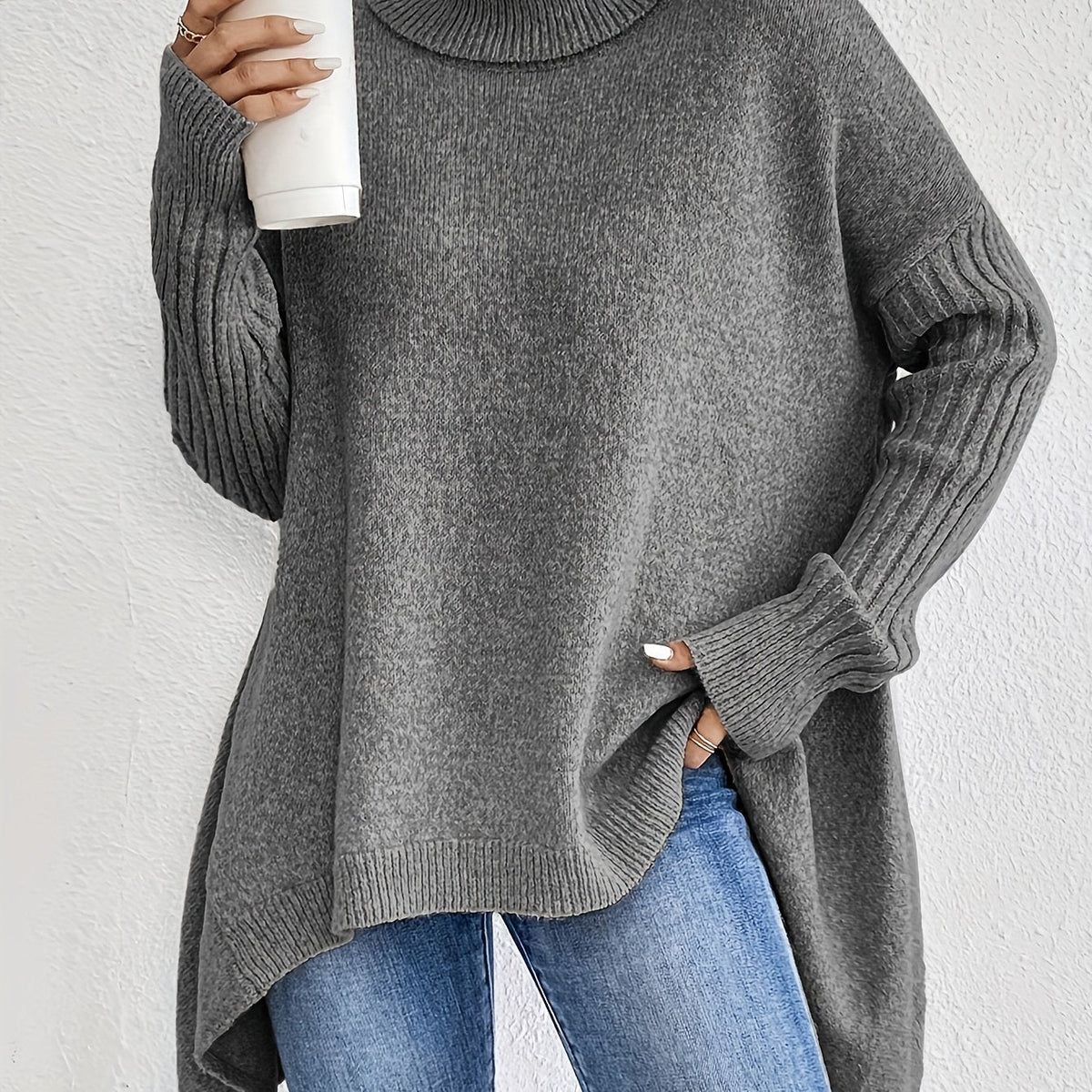 Women's Relaxed Turtleneck Sweater with Longer Hemline - Gray White