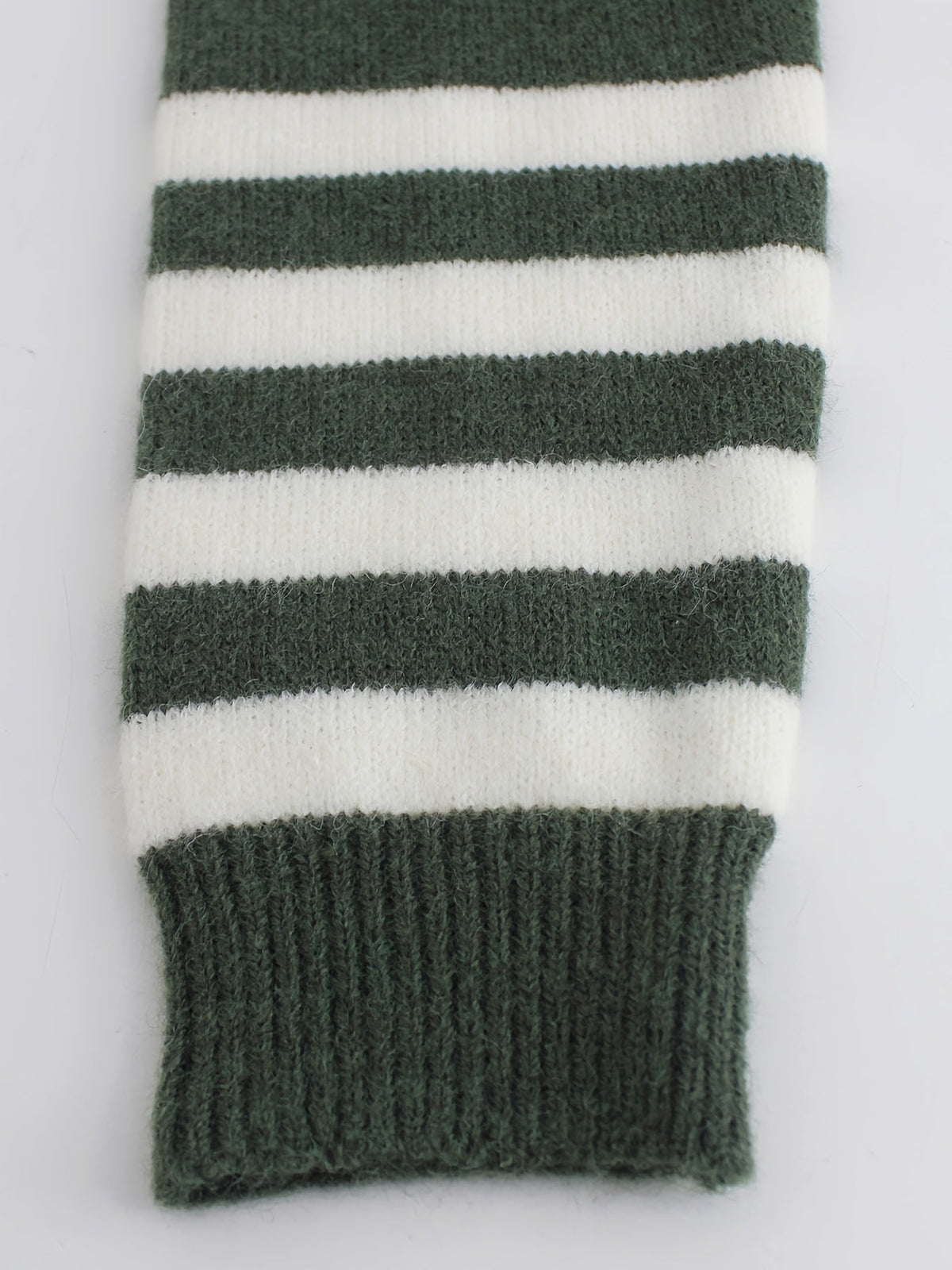 Women's Ribbed Round Neck Sweater with Striped Cuffs