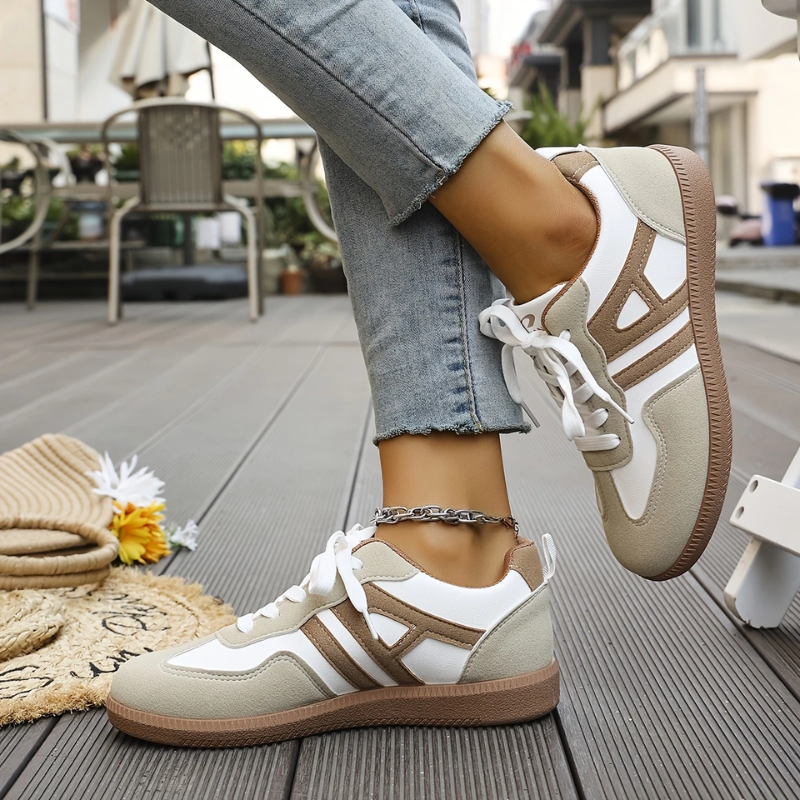 Women's Supportive Wide-Toe Everyday Sneakers