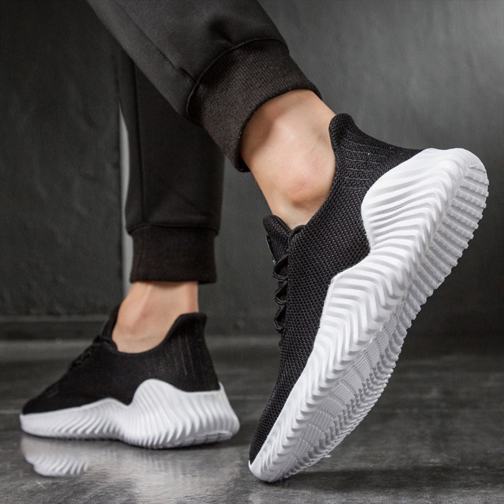 Men's Lightweight Breathable Knit Running Shoes