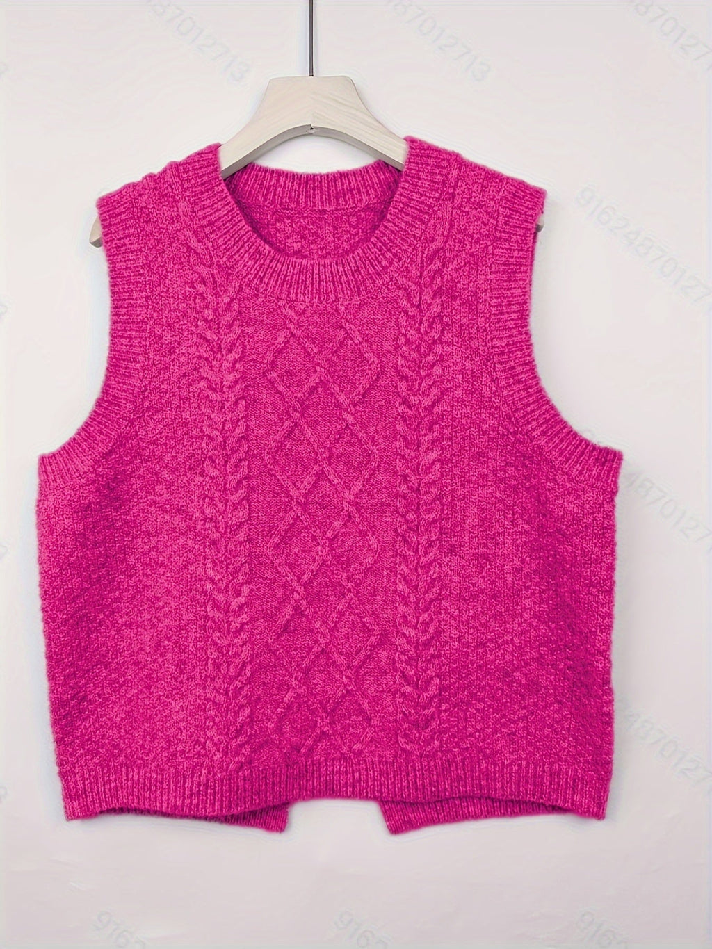 Women's Cable-Knit Round-Neck Sweater Vest