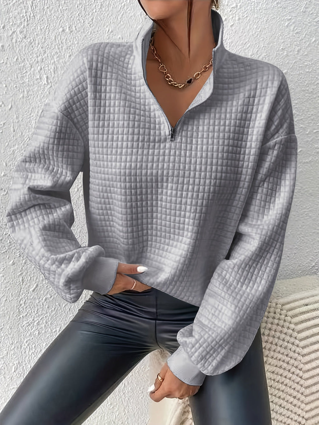 Women's Half-Zip Stand Collar Textured Knit Pullover