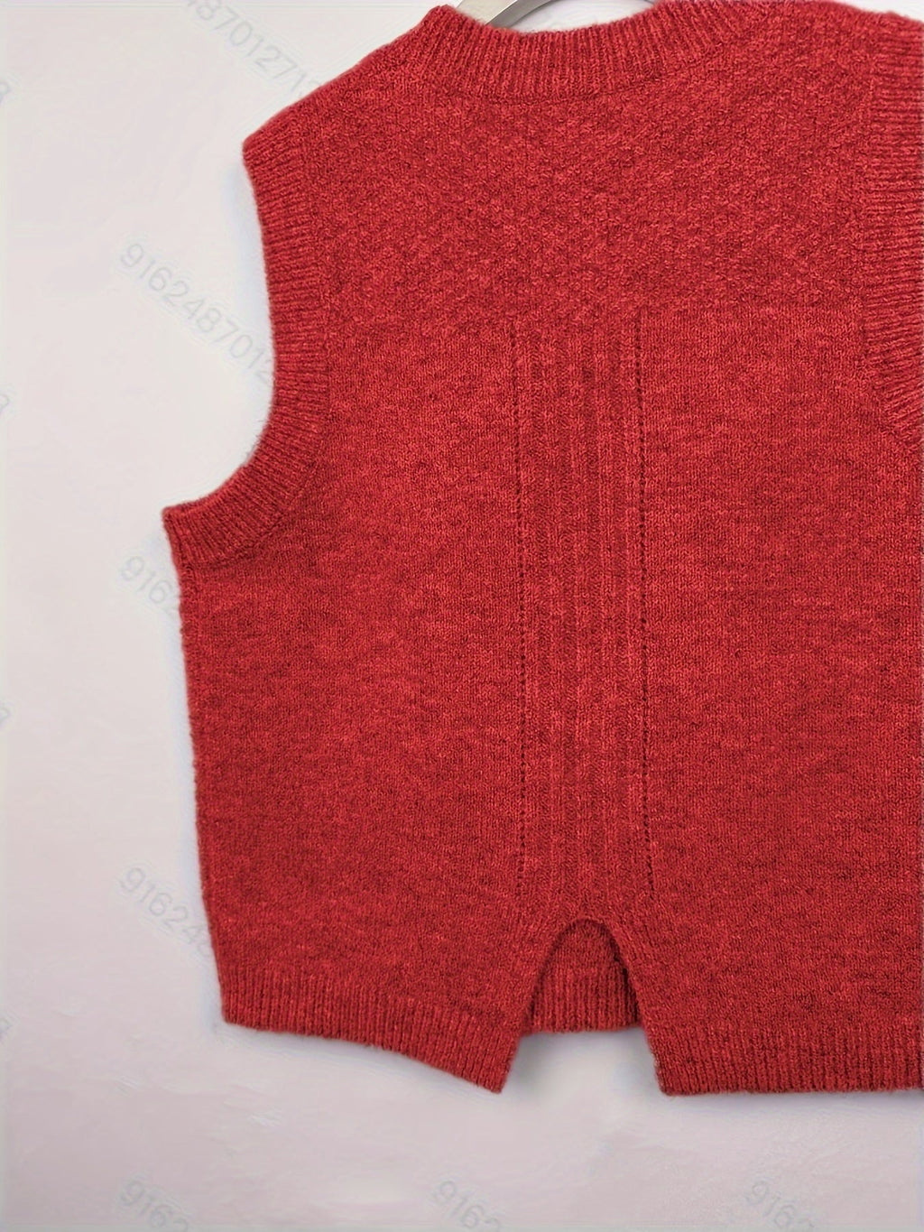 Women's Cable-Knit Round-Neck Sweater Vest