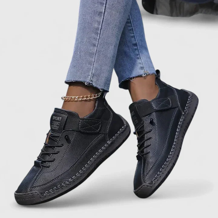 Women's Supportive Cushioned Comfort Sneakers - Black