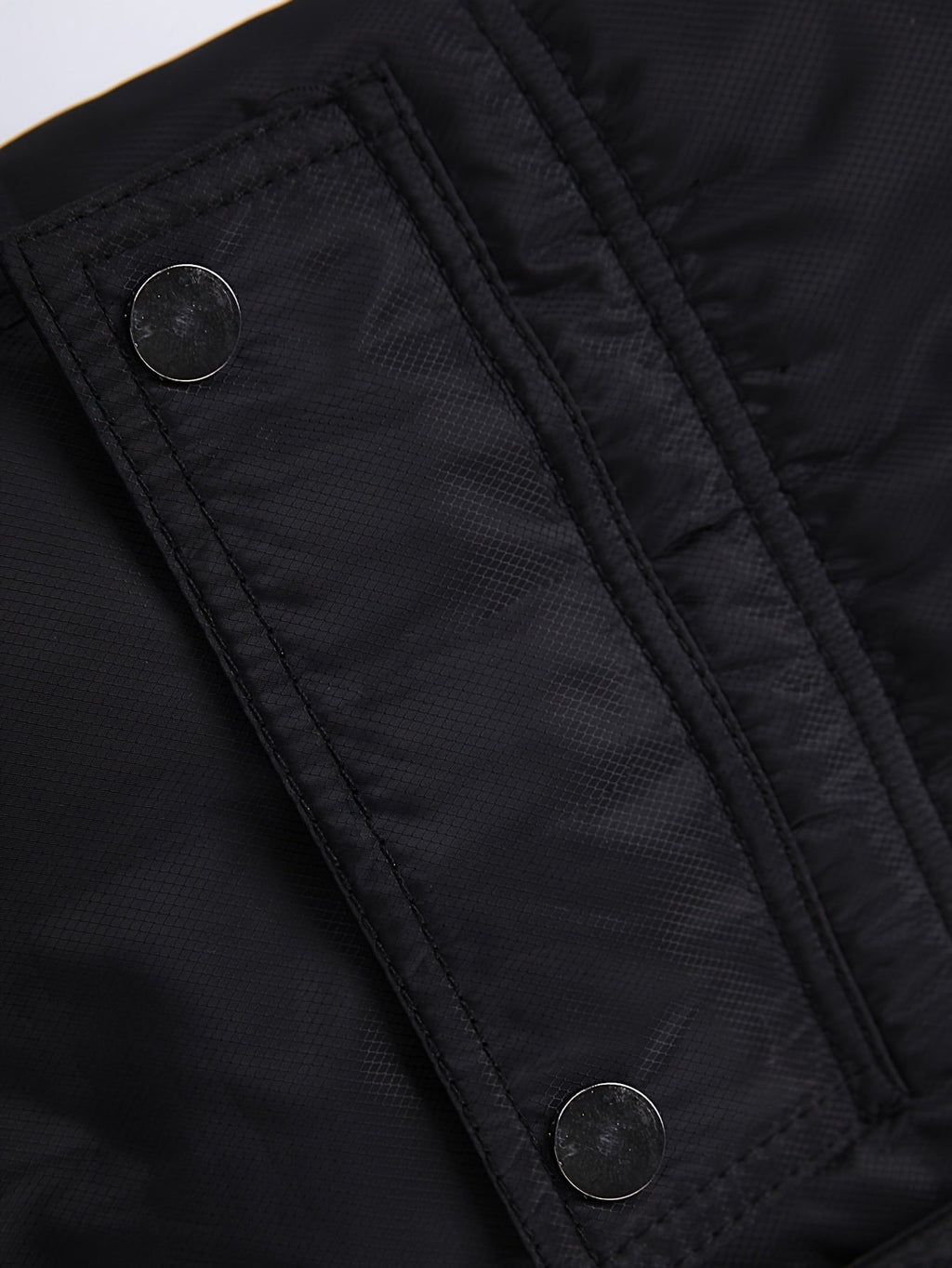 Women's Plush-Lined Hooded Winter Coat with Zip Front