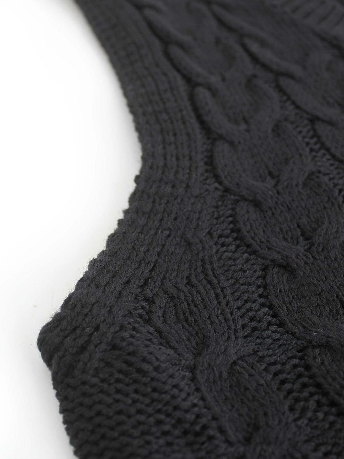 Women's Cable-Knit V-Neck Sweater Vest