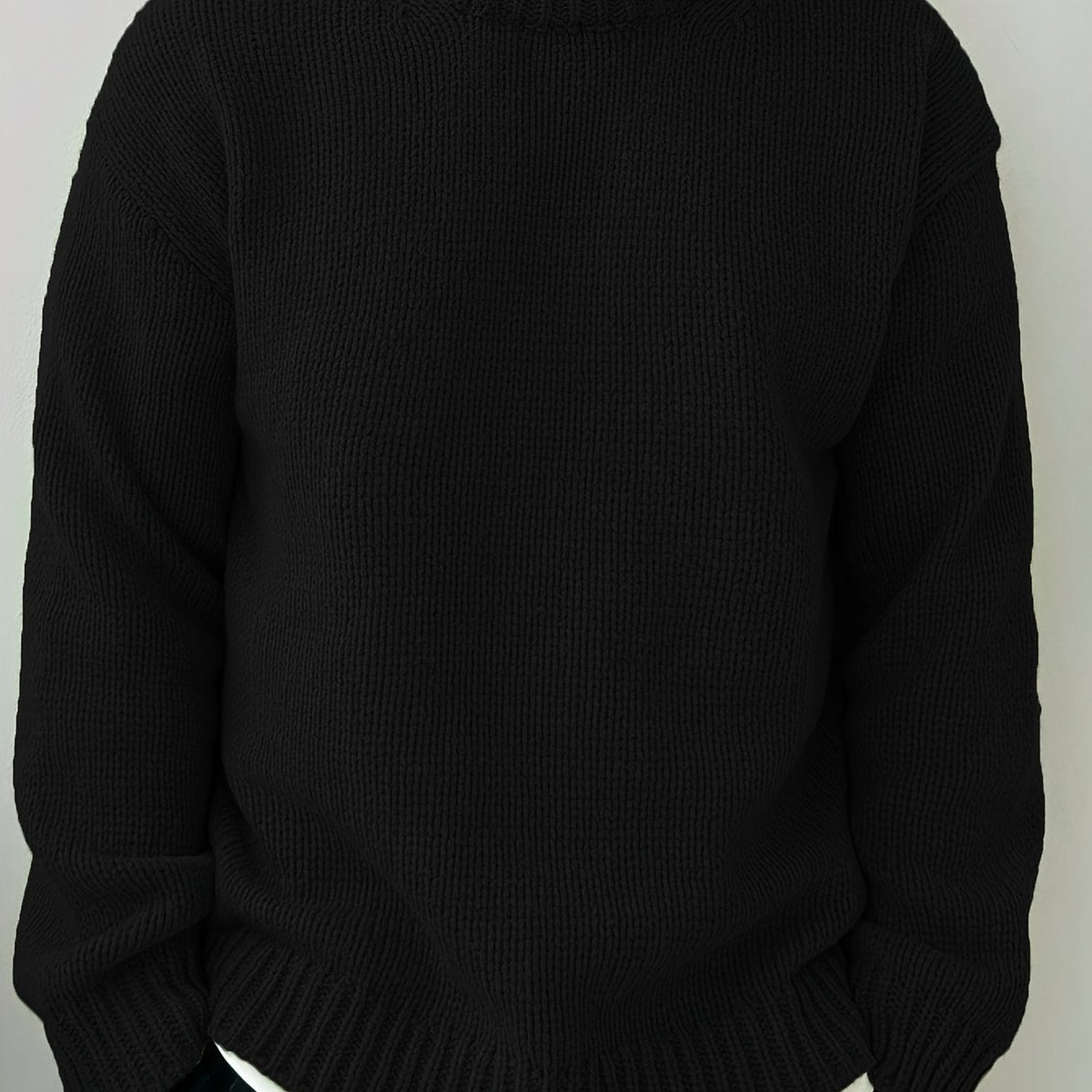 Women's Relaxed Drop-Shoulder Round Neck Sweater - Black