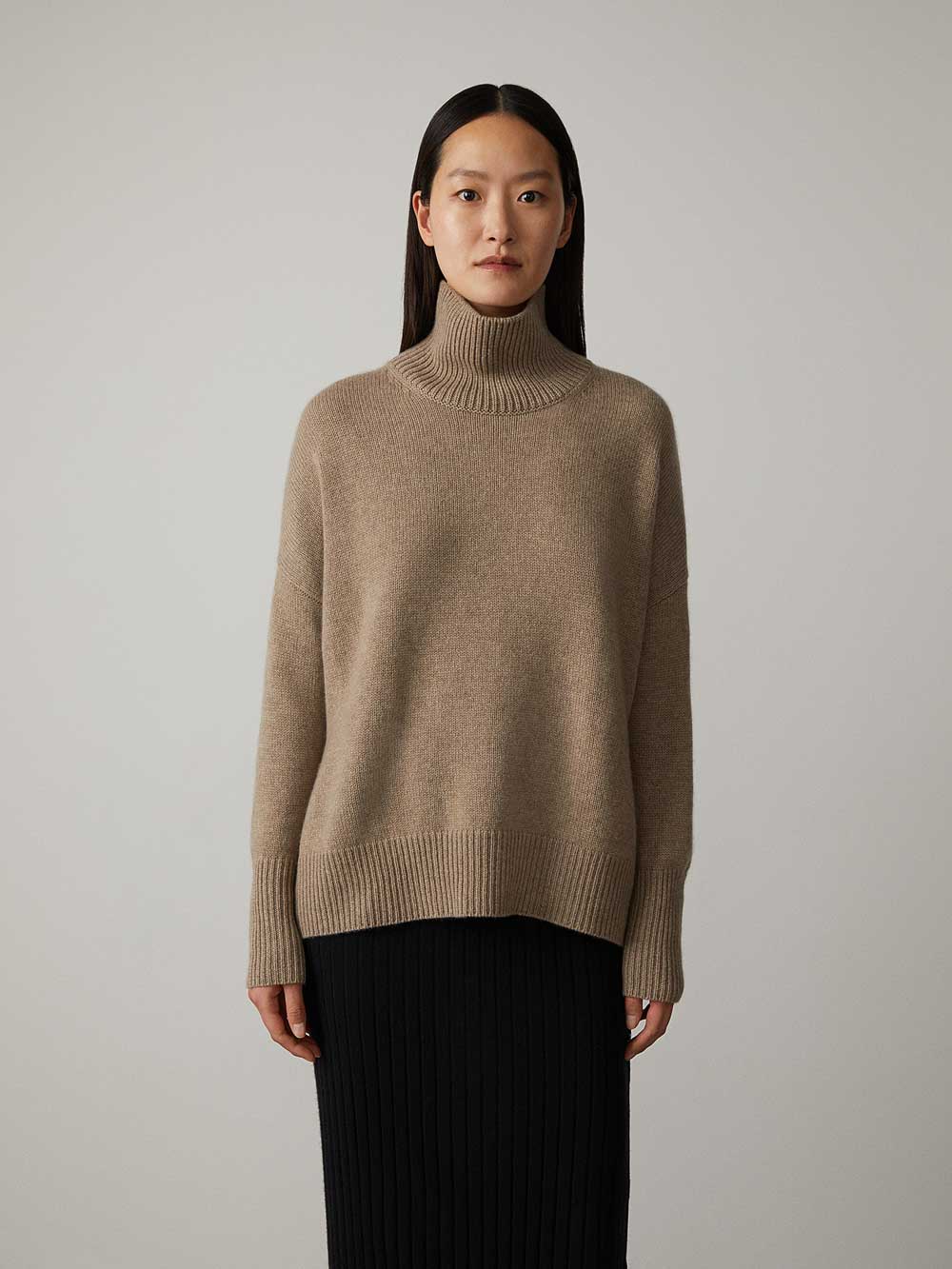 Women's Cashmere-Blend Roll-Neck Sweater
