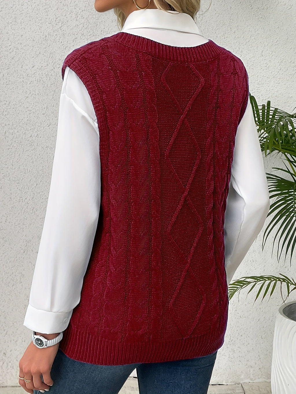 Women's Cable-Knit V-Neck Sweater Vest
