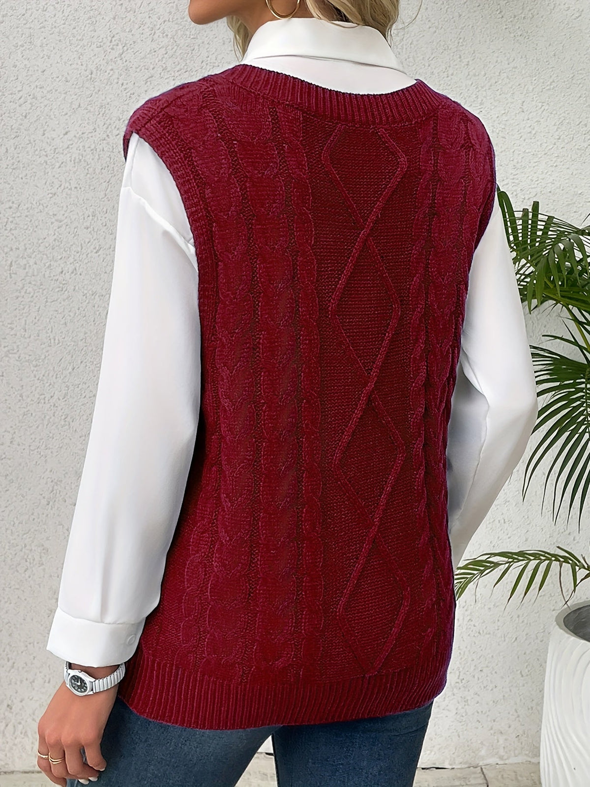 Women's Cable-Knit V-Neck Sweater Vest