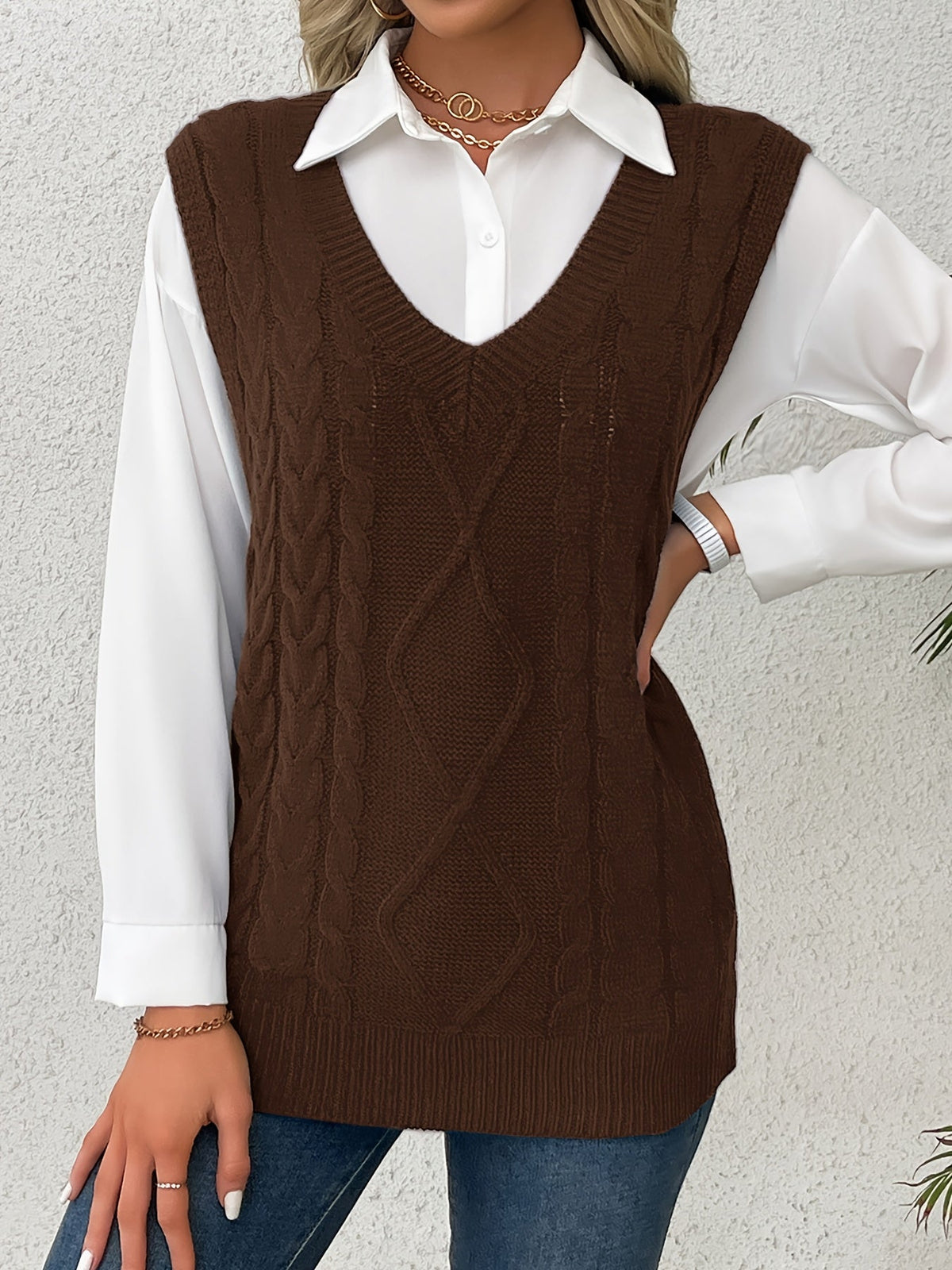 Women's Cable-Knit V-Neck Sweater Vest