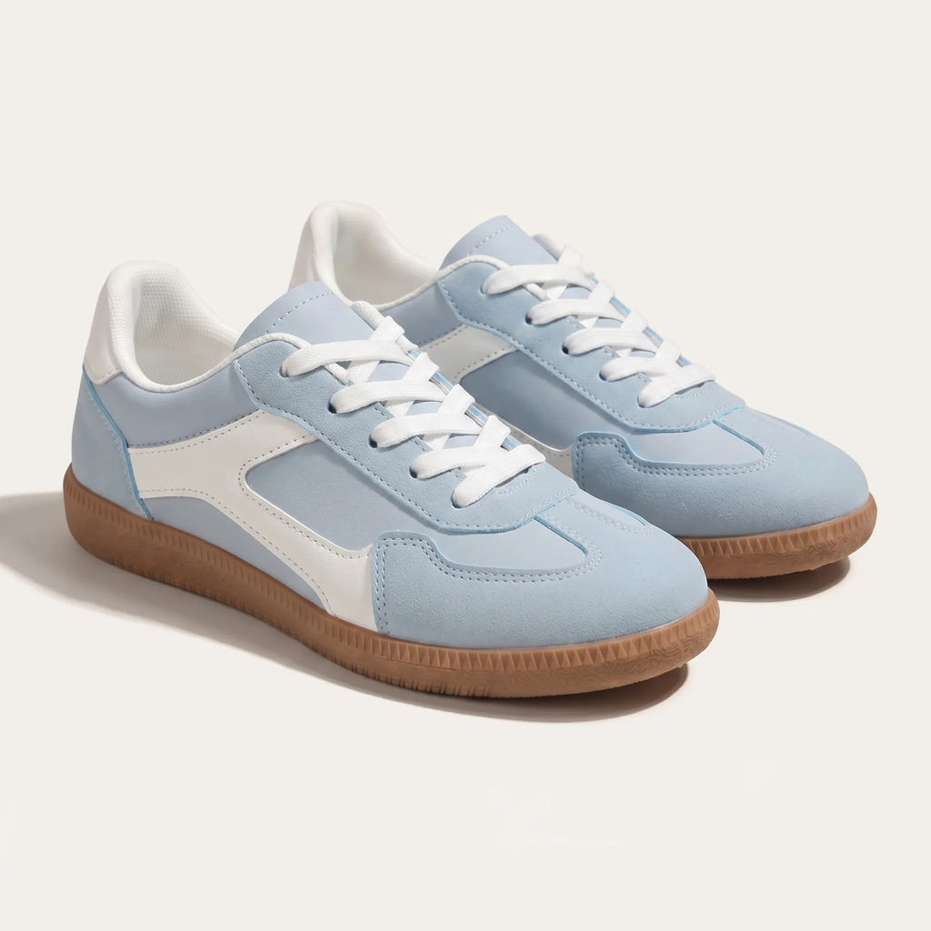 Retro Low Top Sneakers