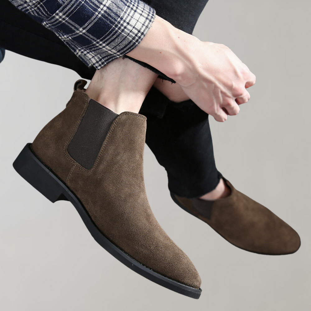 Men's Suede Pointed-Toe Low Heel Chelsea Boots