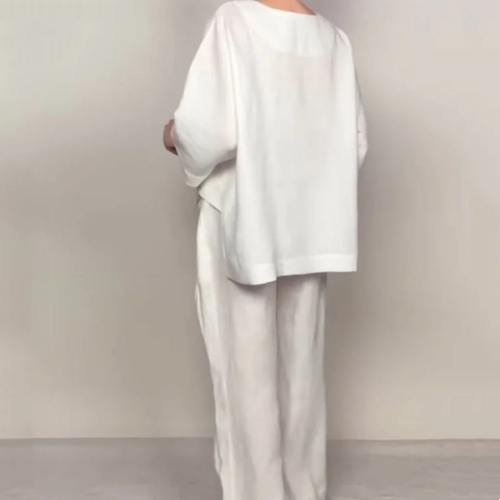 Women's Layered V-Neck Wide-Leg Trouser Set