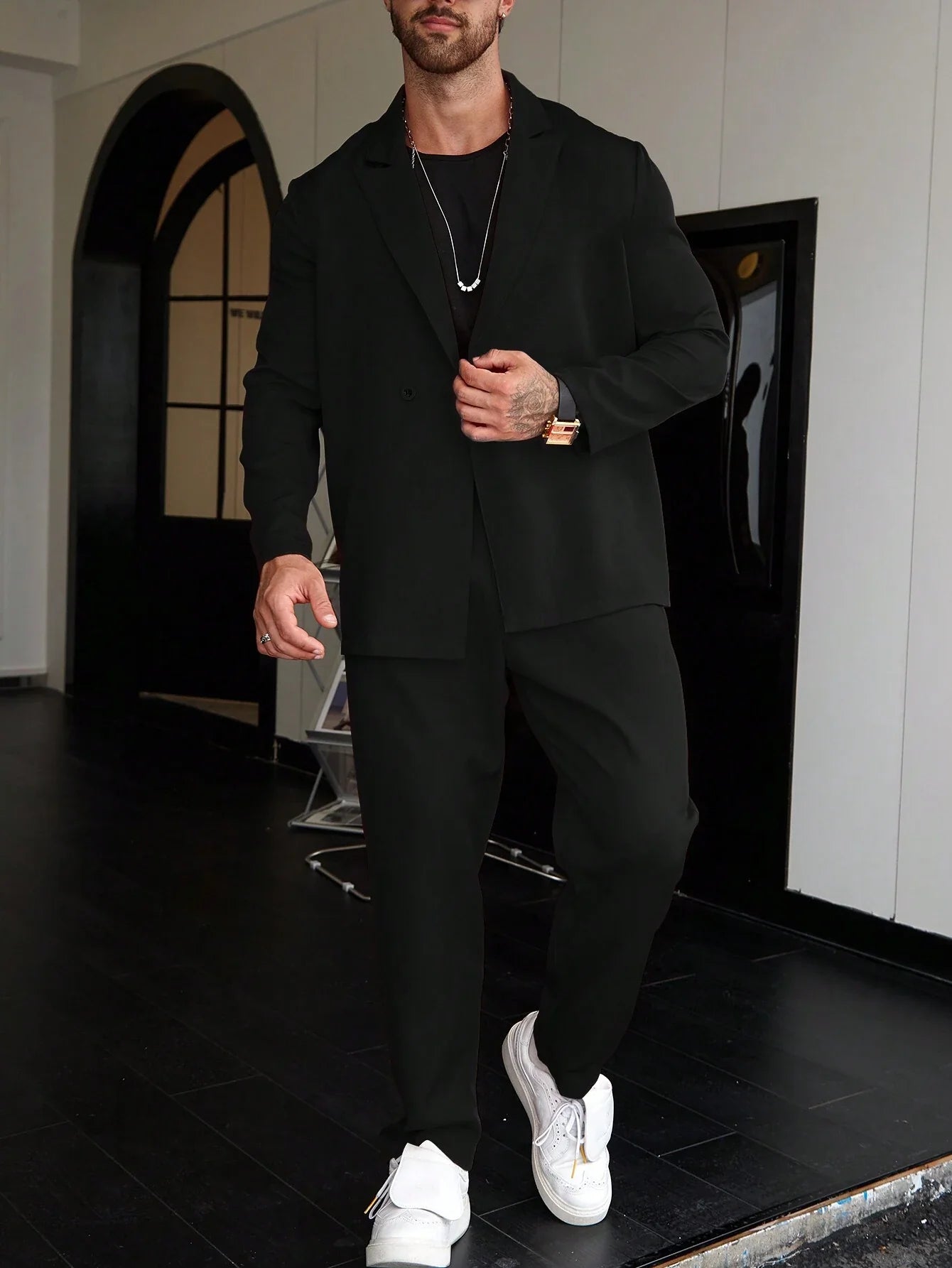 Men’s Slim Fit Two-Piece Business Suit
