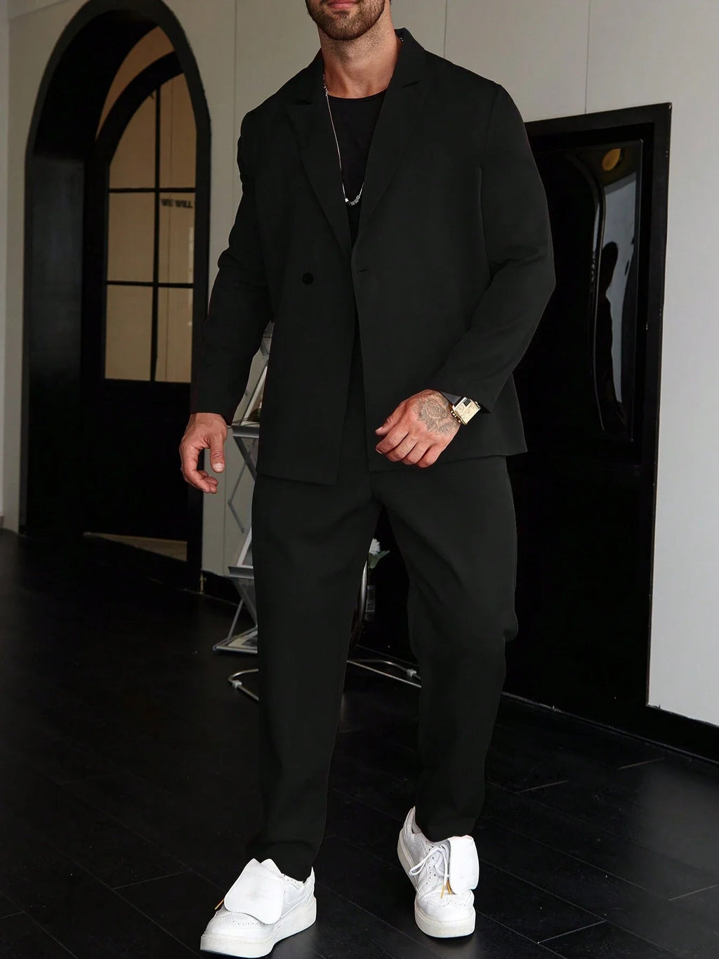 Men’s Slim Fit Two-Piece Business Suit