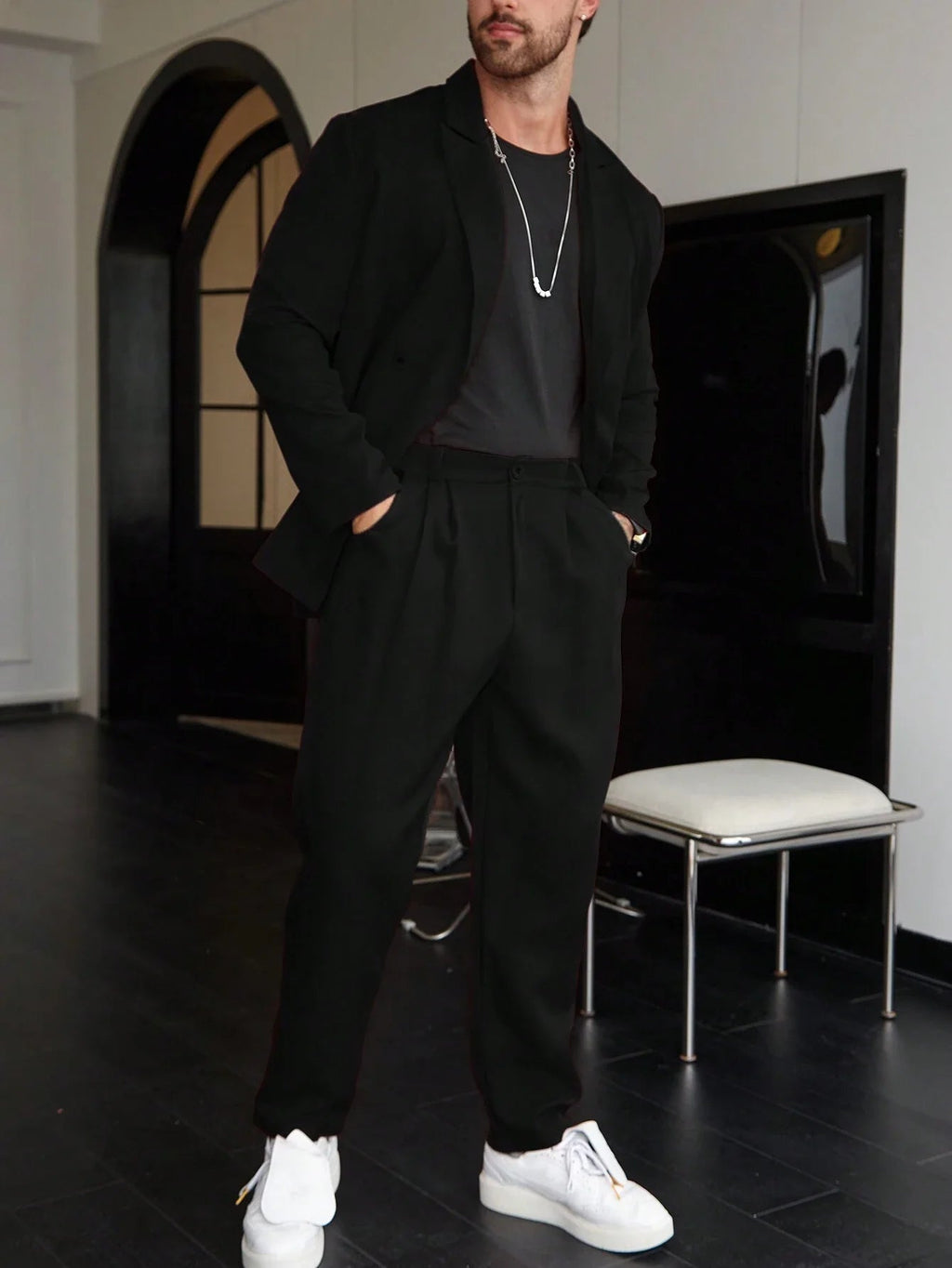 Men’s Slim Fit Two-Piece Business Suit