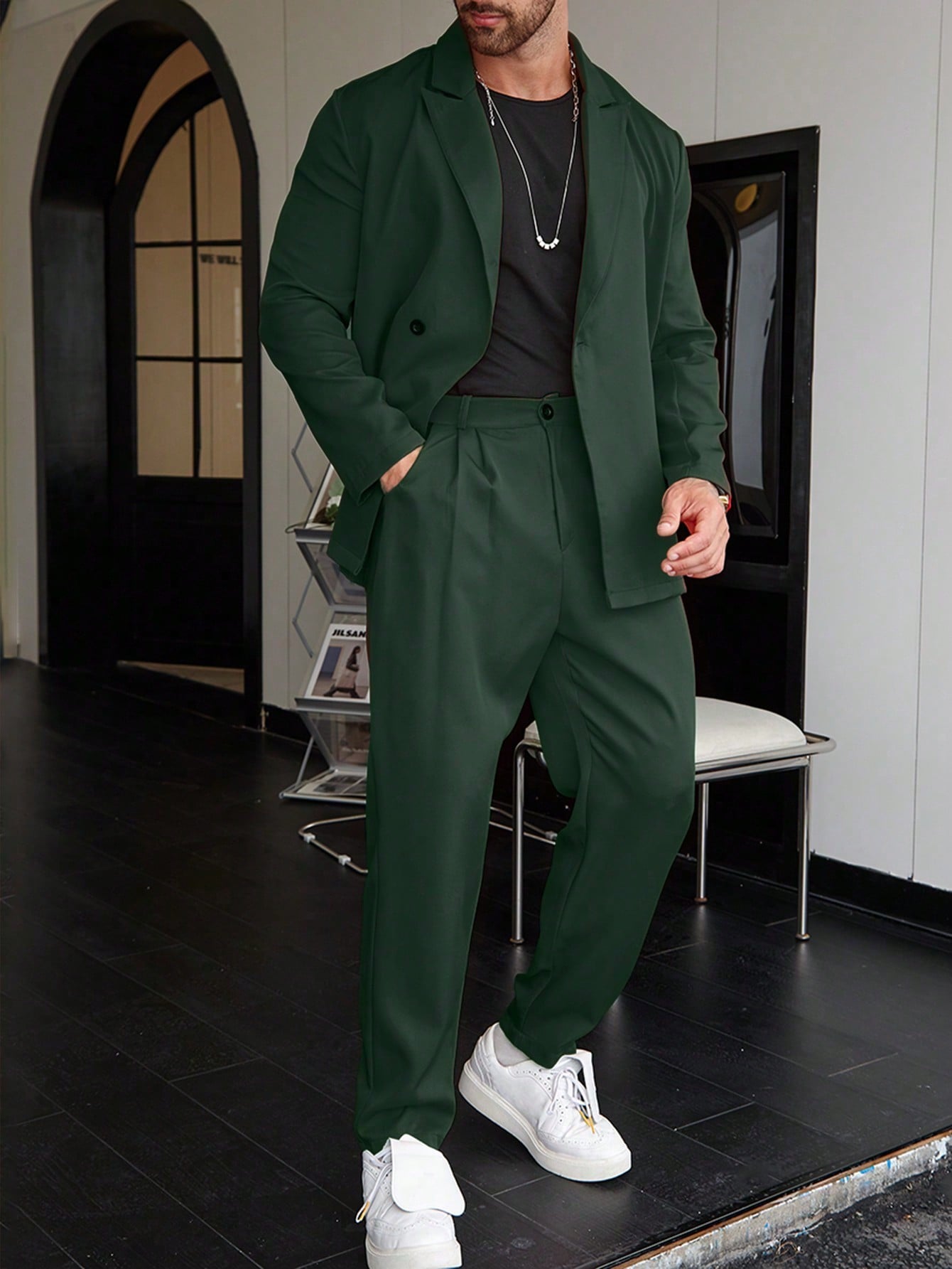 Men’s Slim Fit Two-Piece Business Suit