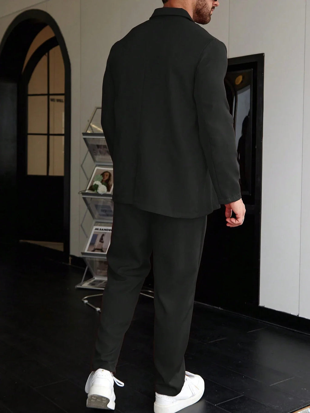 Men’s Slim Fit Two-Piece Business Suit