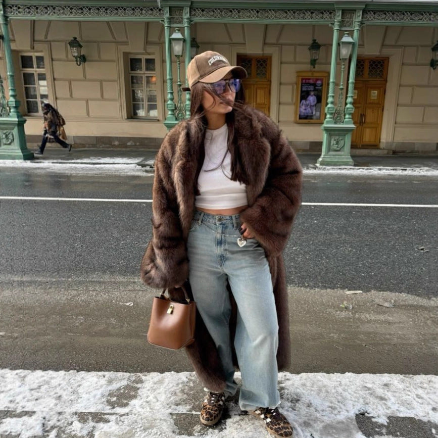 Women's Oversized Faux Fur Coat