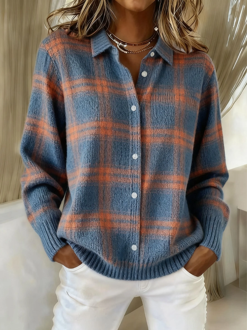 Women's Knitted Blouse with Check Pattern