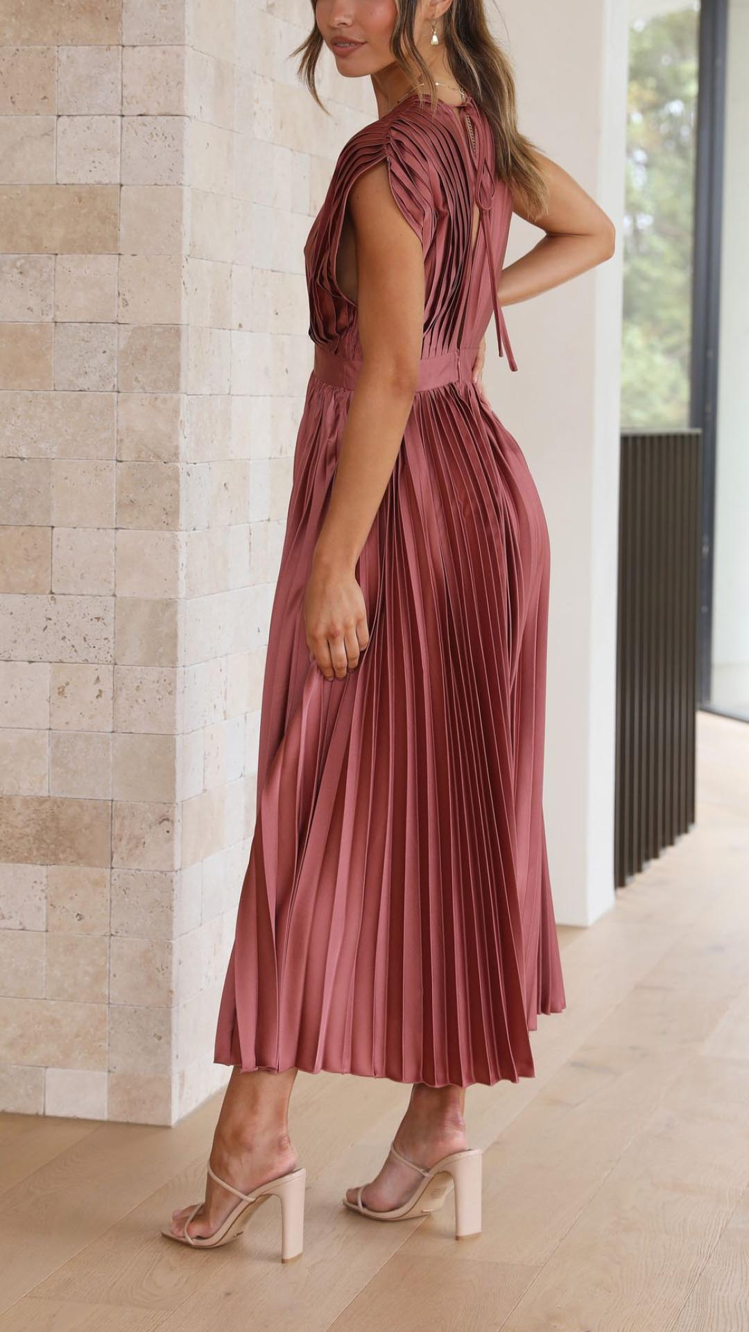 Women's Pleated V-Neck A-Line Midi Dress