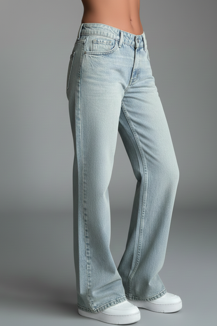 Women's Low Rise Straight Leg Jeans