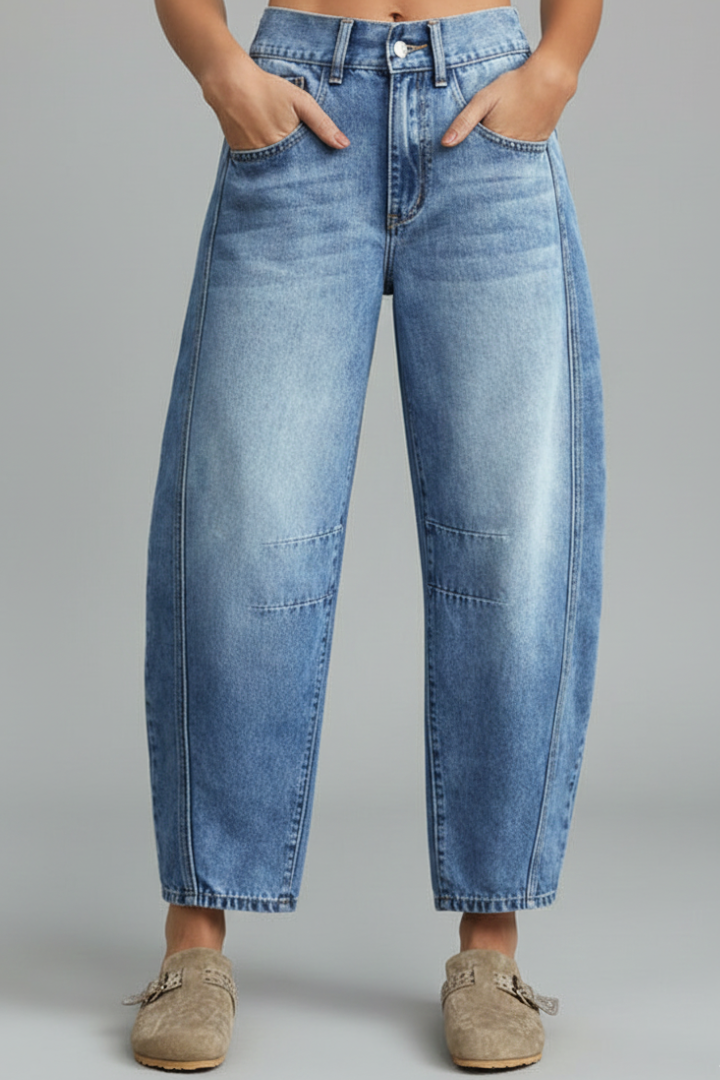 Women's Mid Rise Tapered Jeans