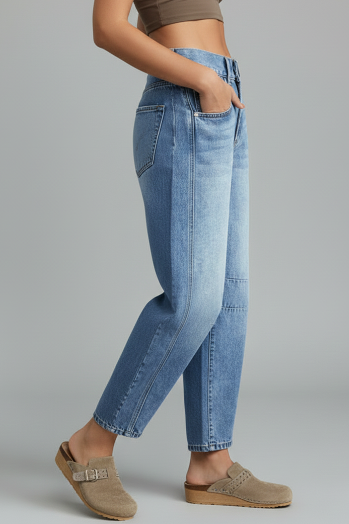 Women's Mid Rise Tapered Jeans