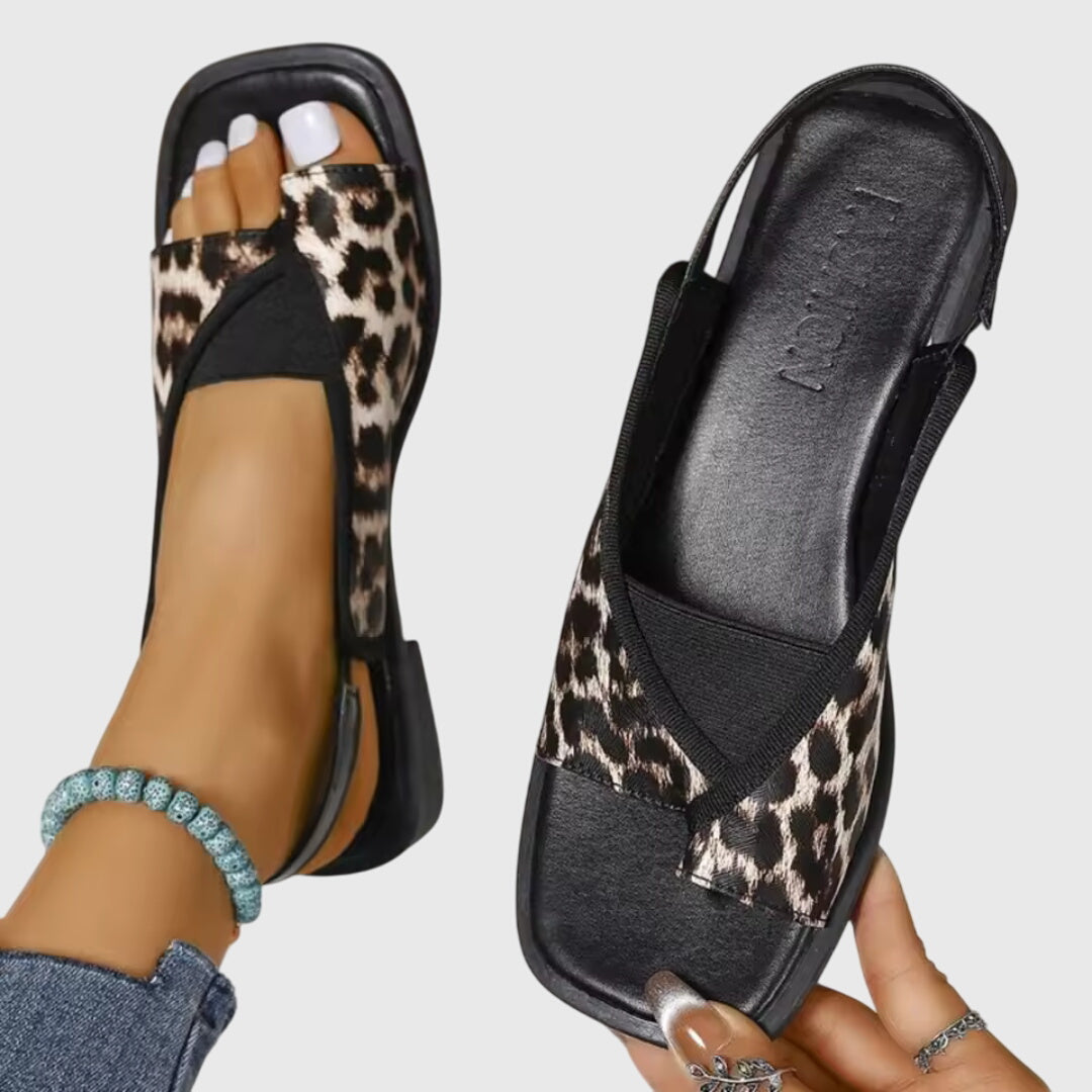 Women's Orthopedic Contrast-Strap Flat Sandals