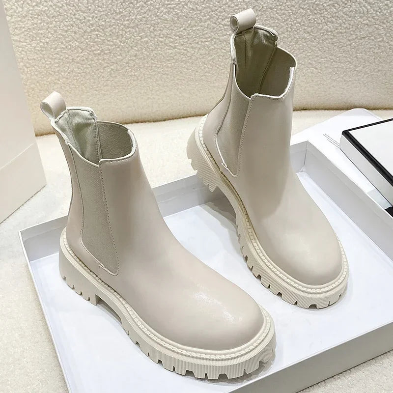 Women's Chunky Thick Sole Round-Toe Chelsea Boots - White