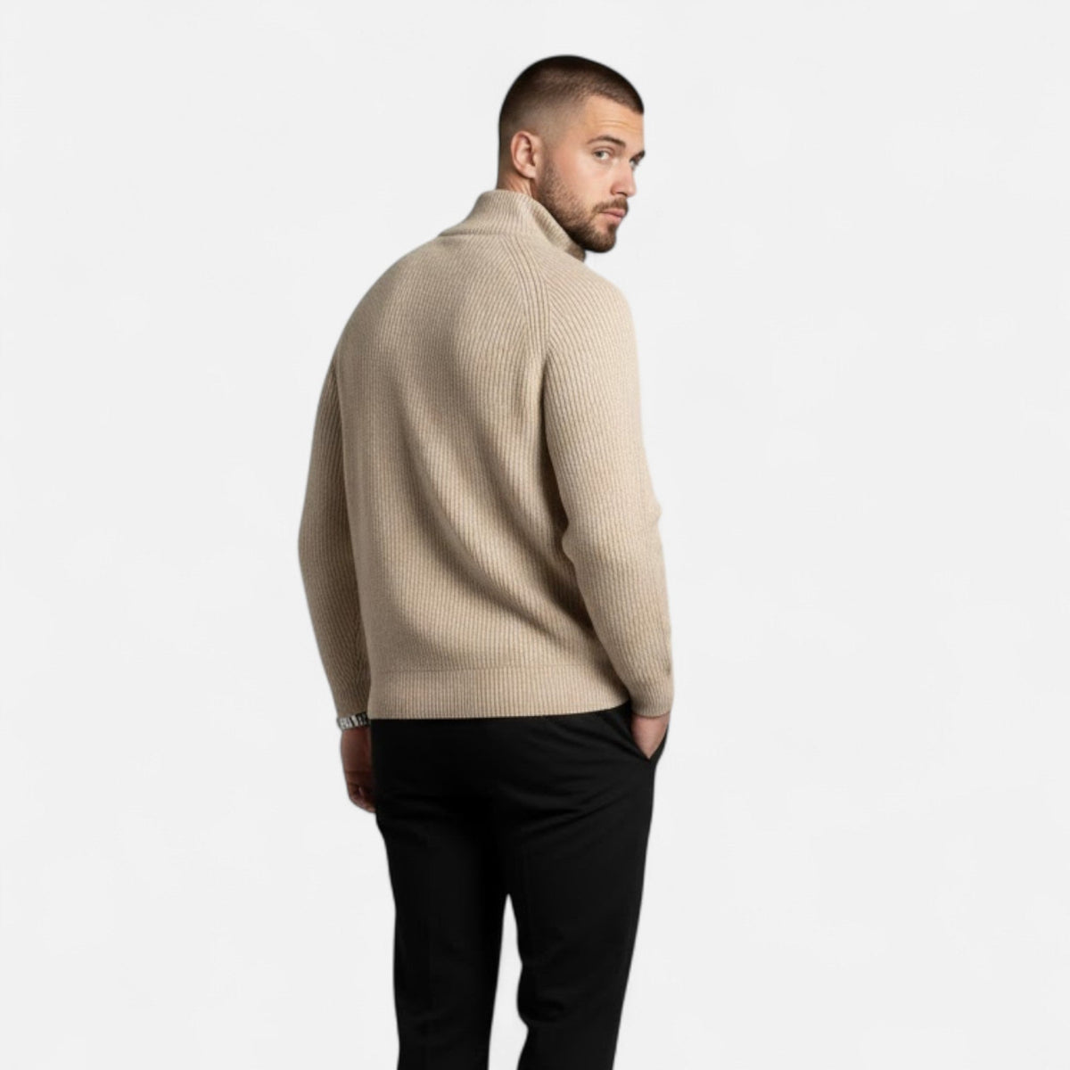 Men's Loose-Fit Fine Knit Sweater