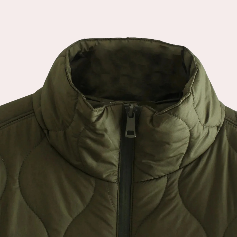 Women's Lightweight Quilted Cape Jacket