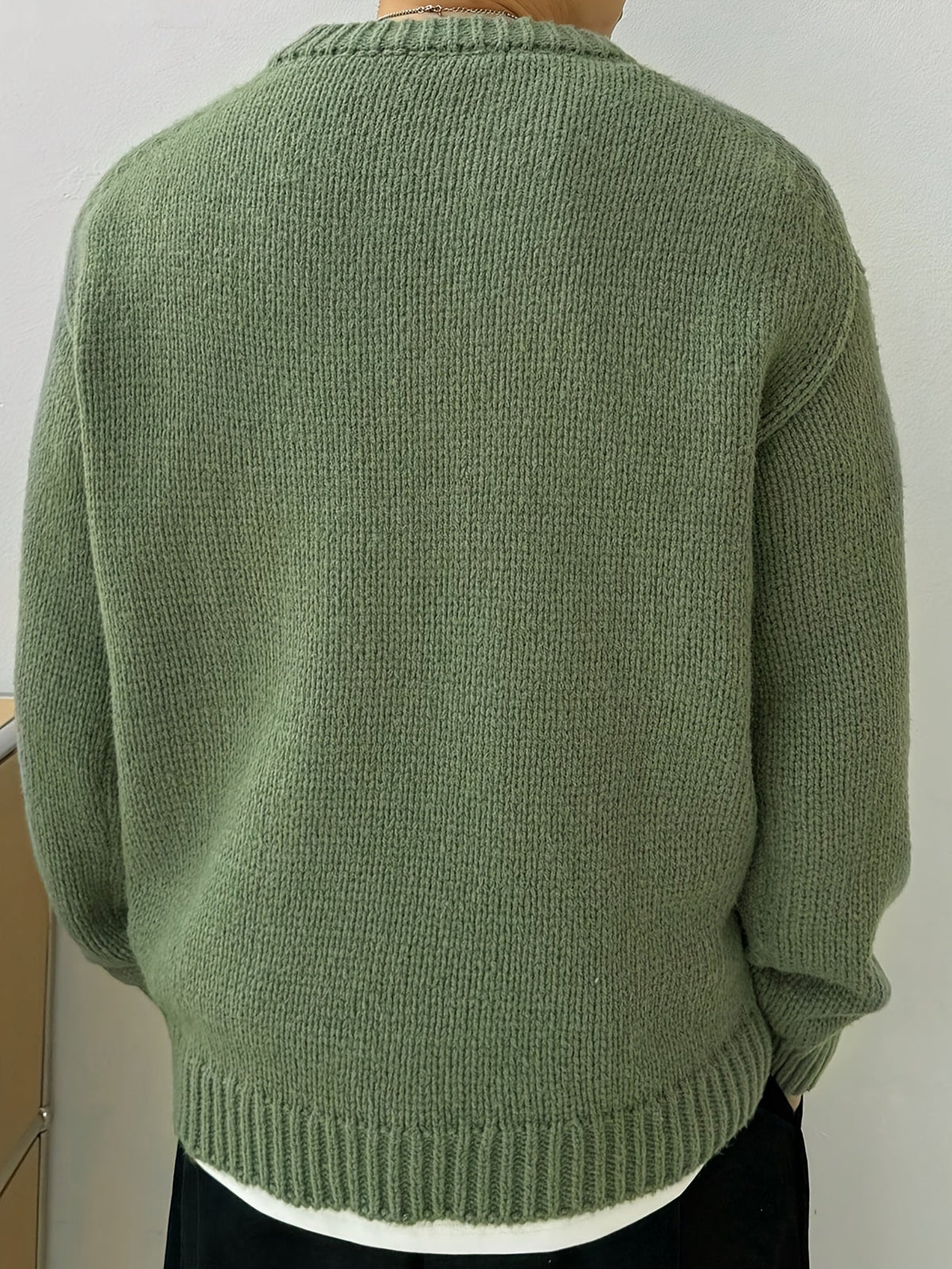 Women's Relaxed Drop-Shoulder Round Neck Sweater