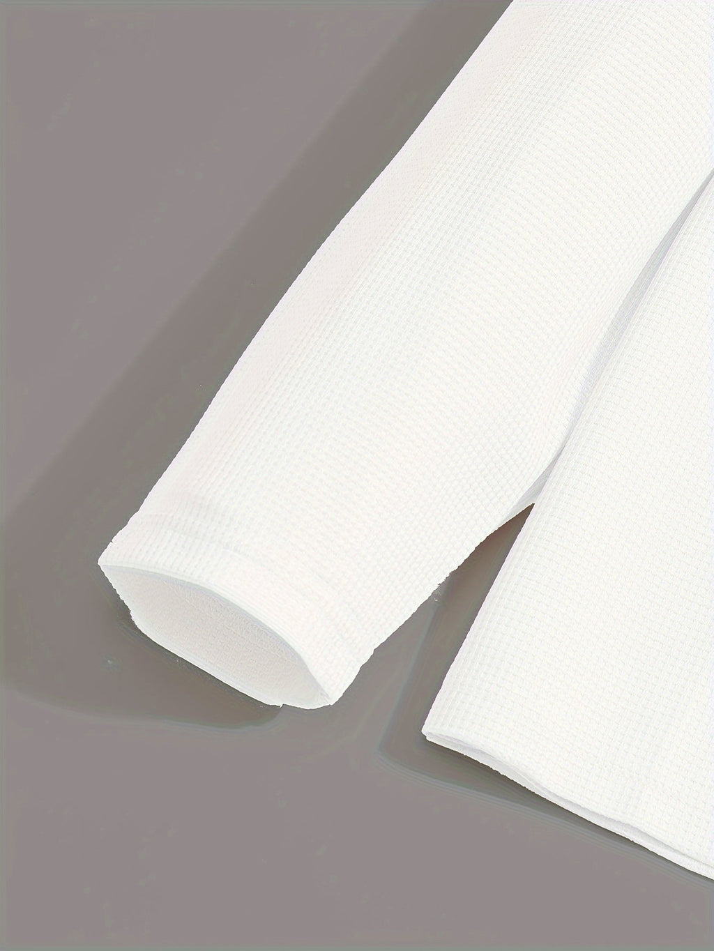 Men's Relaxed Textured Two-Piece Set