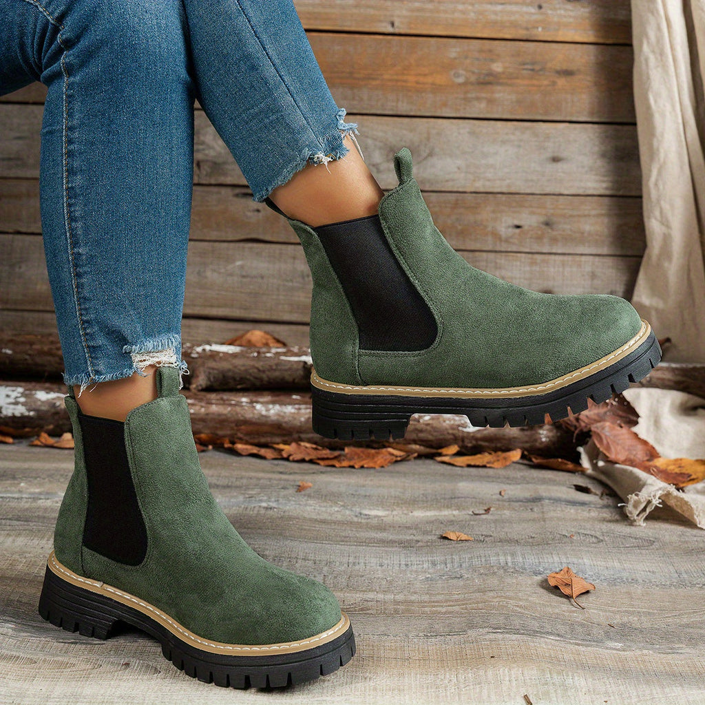 Women's Lug Sole Chelsea Platform Ankle Boots