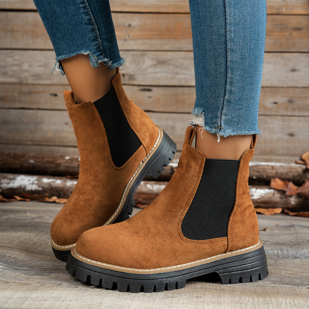 Women's Lug Sole Chelsea Platform Ankle Boots